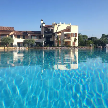 Holidays Garda Village Parco vacanze Peschiera del Garda