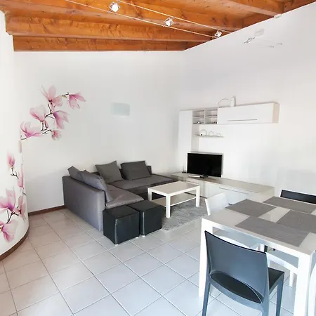Holidays Garda Village Parco vacanze Peschiera del Garda